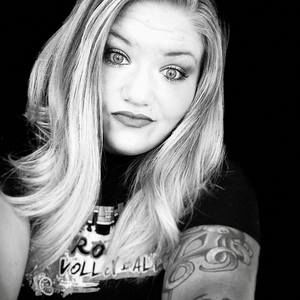 Meet your Posher, Carlee